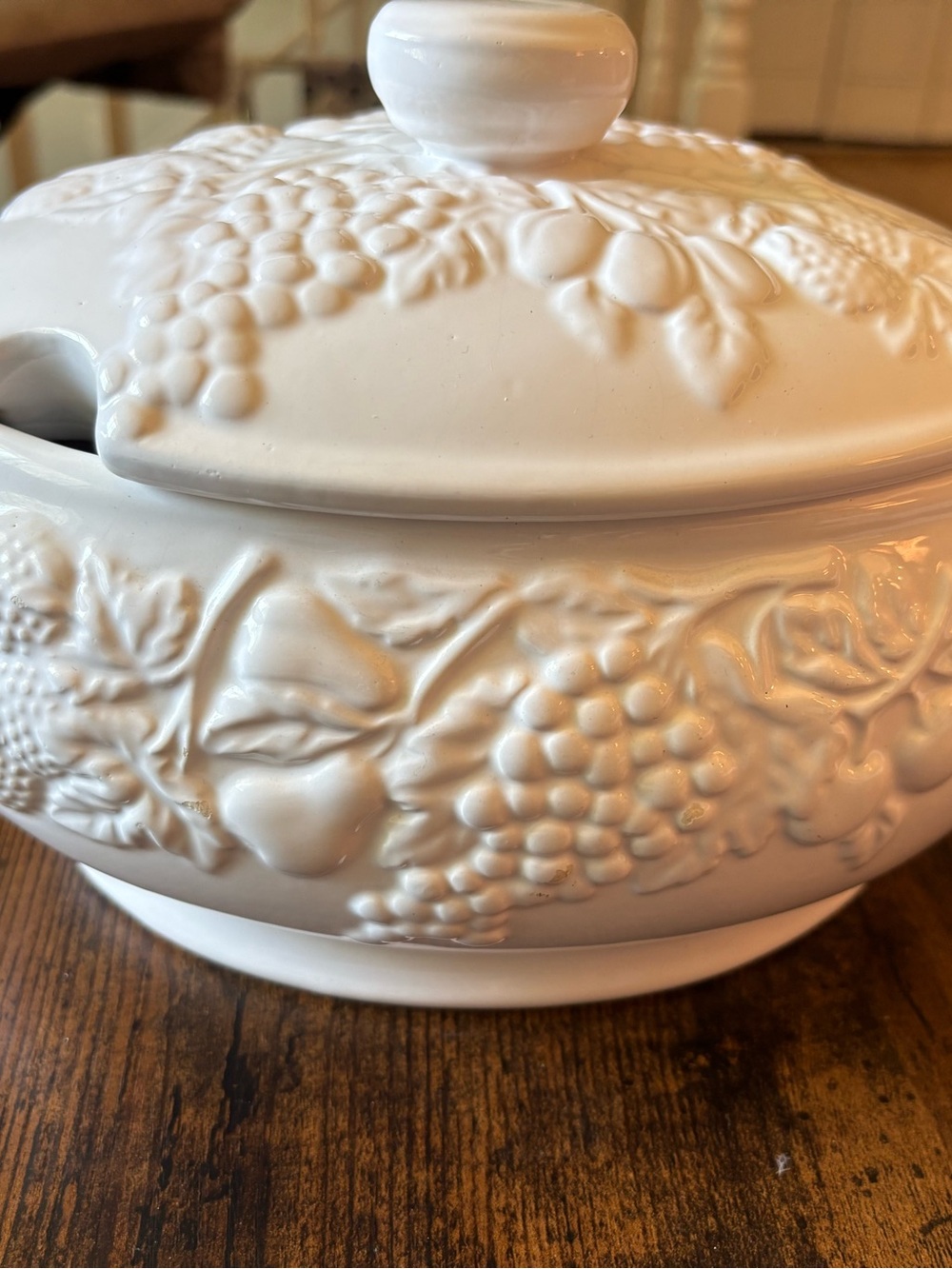 Source Unknown White Embossed Fruit Motif Covered Serving Bowl